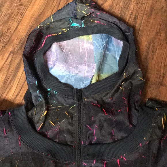 SOLD LOCALLY Vintage 80s 90s windbreaker jacket - Picture 5 of 6